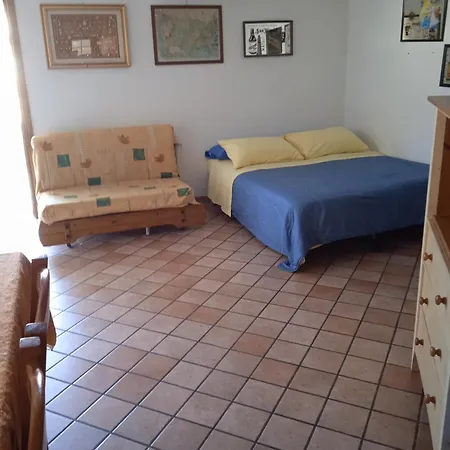 Holiday home Dea's House Con Parcheggio