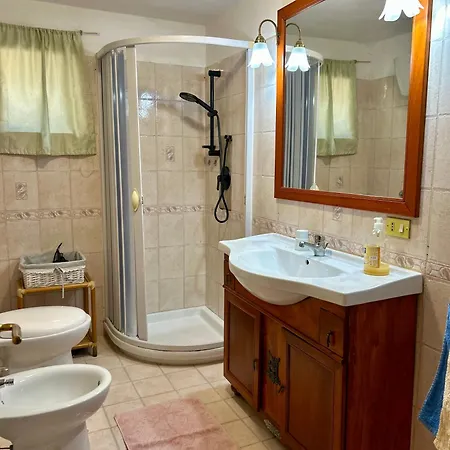 Dea's House Con Parcheggio Casa vacanze