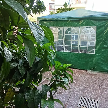 Dea's House Con Parcheggio Holiday home